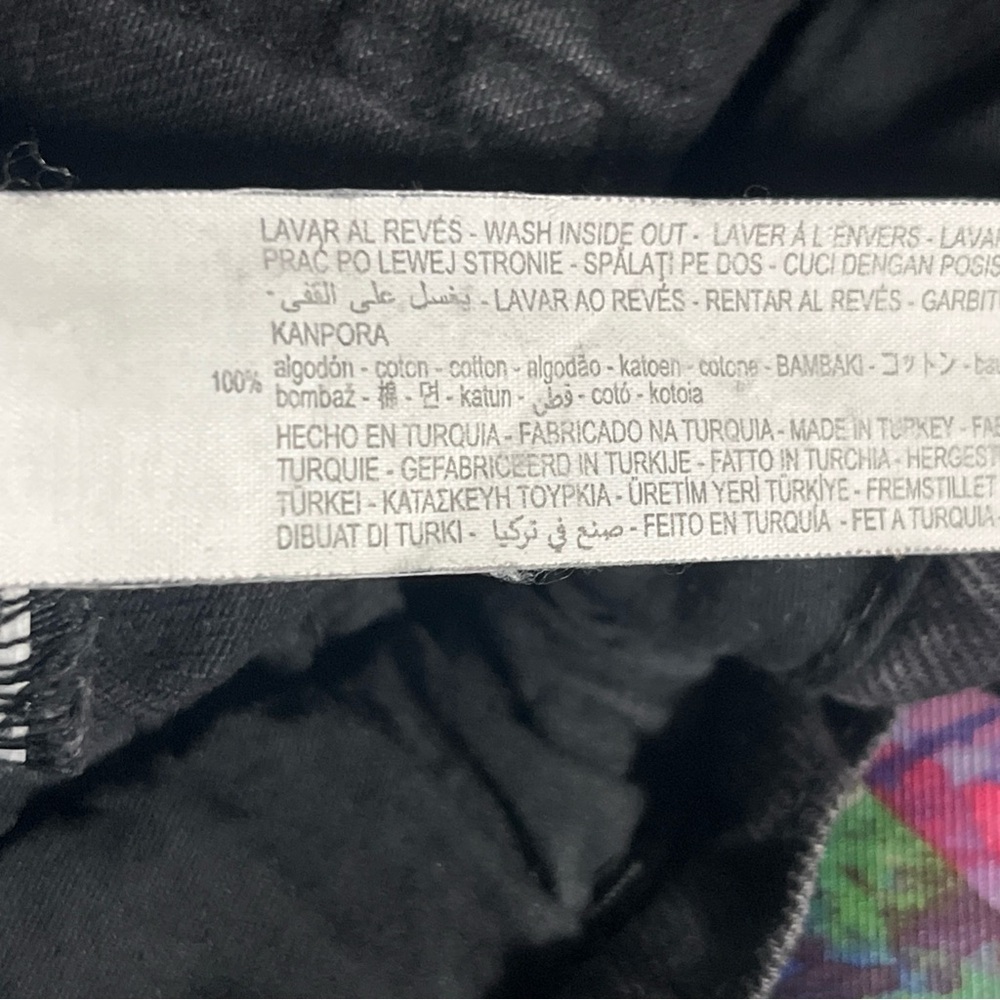 Zara womens jeans high fit, free cut elastic belt, in black Size US 6 EUR 38 - Picture 16 of 16